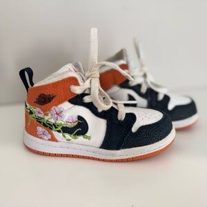 Nike Air Jordan 1 Mid SE 'Basketball Blossom' sneakers Toddler size 8